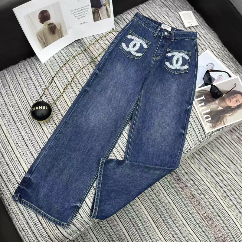 Ch**el jeans